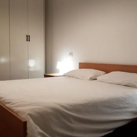 La Numero Uno مونتيجروتو تيرمي